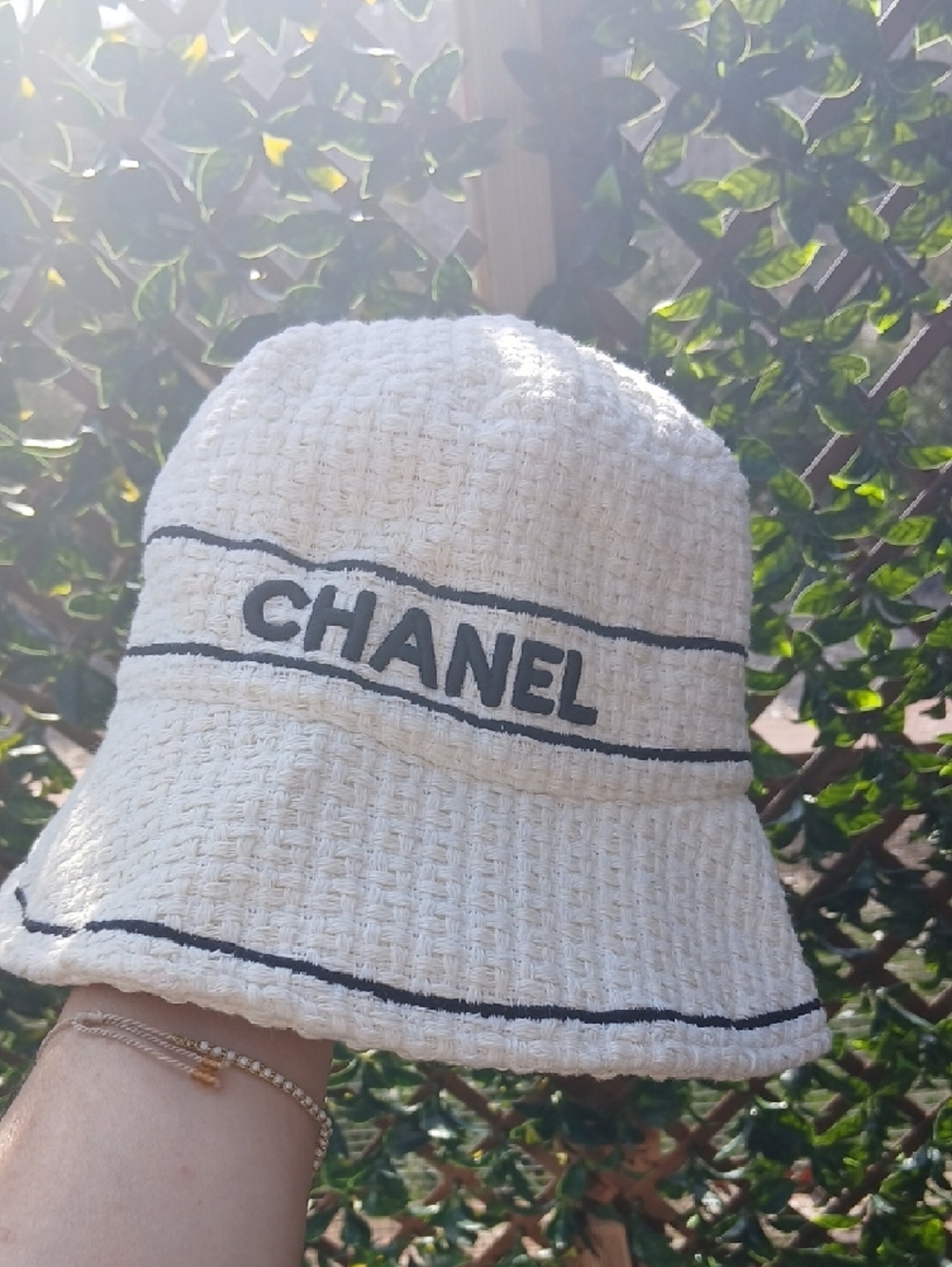 CHANEL White Tweed Bucket Hat with Black Stripe and CC Logo - Picture 2 of 3